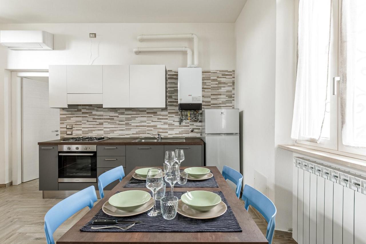 Al 33 Di Via Roma - Apartments Кардано-аль-Кампо Екстер'єр фото