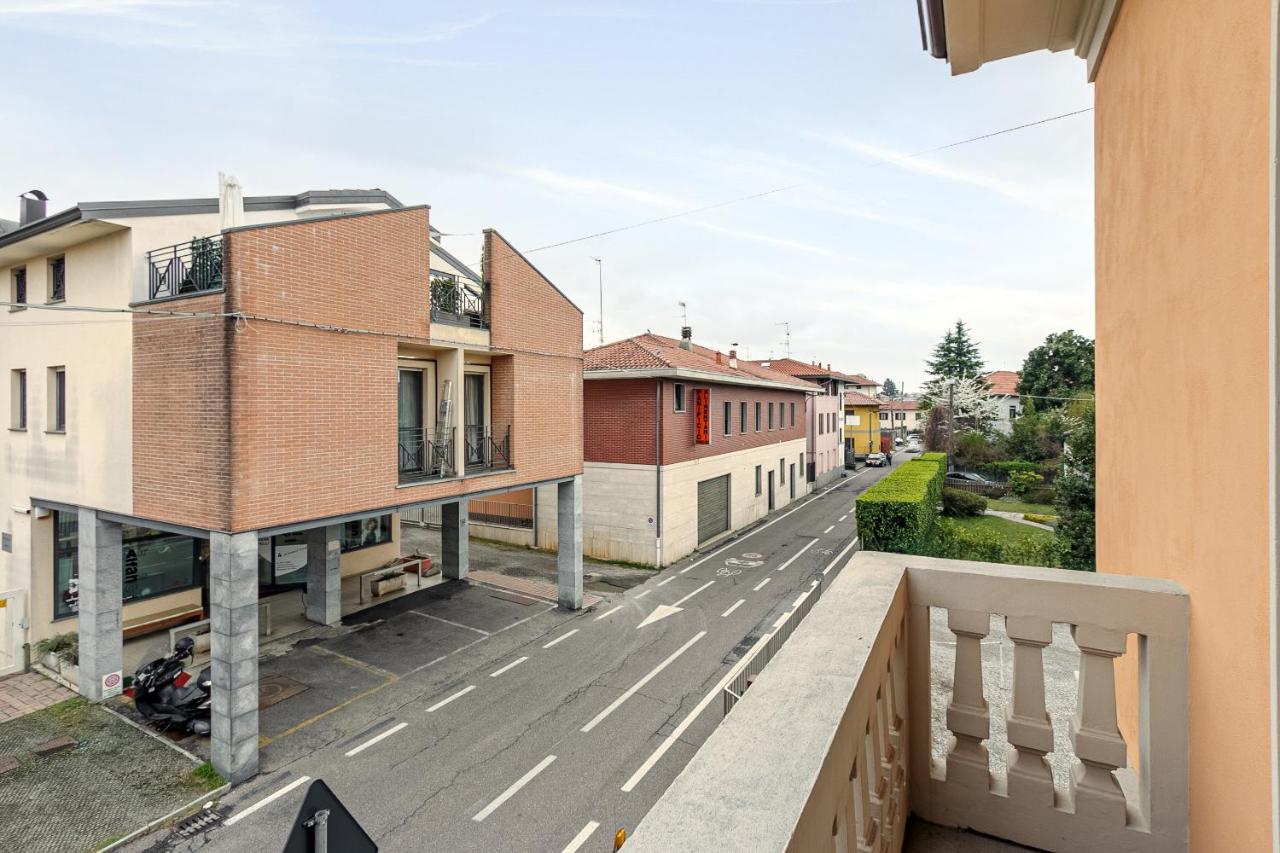 Al 33 Di Via Roma - Apartments Кардано-аль-Кампо Екстер'єр фото