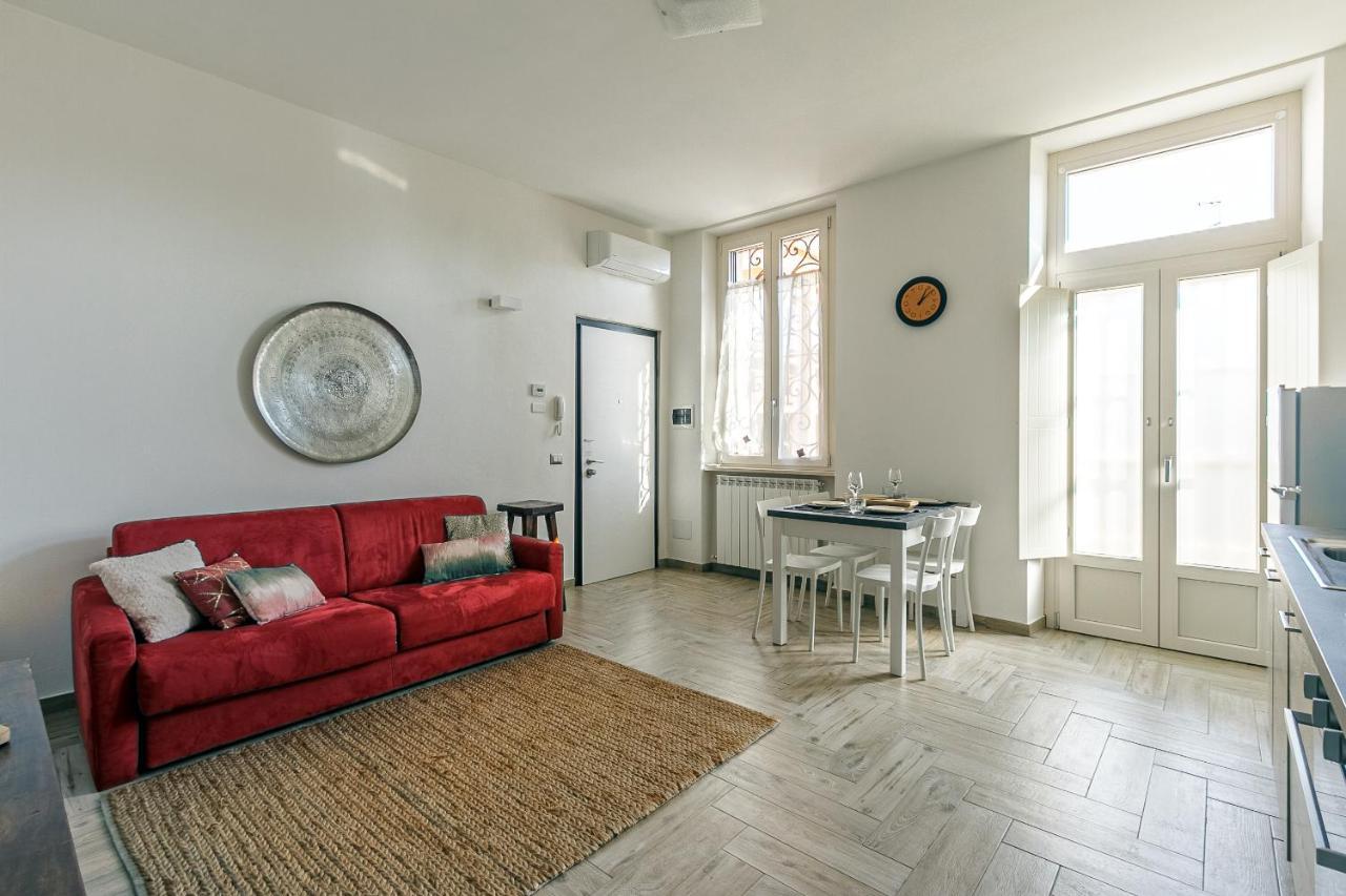 Al 33 Di Via Roma - Apartments Кардано-аль-Кампо Екстер'єр фото